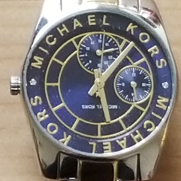 MK Watch - Picture 2 of 2